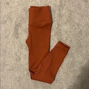NWOT Victoria sport legging
